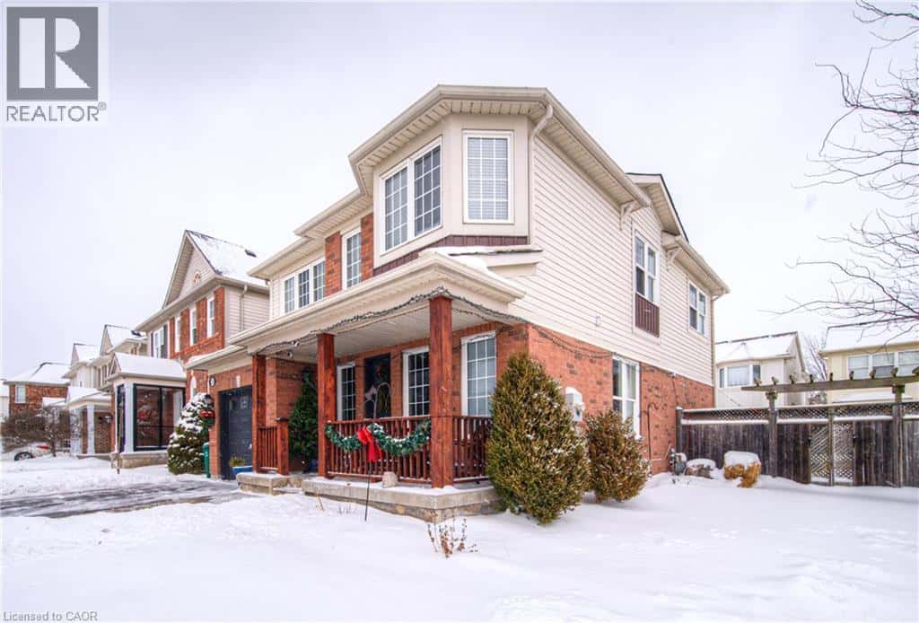 23 MAYO Avenue — Cambridge, Ontario - Photo 3 of 47