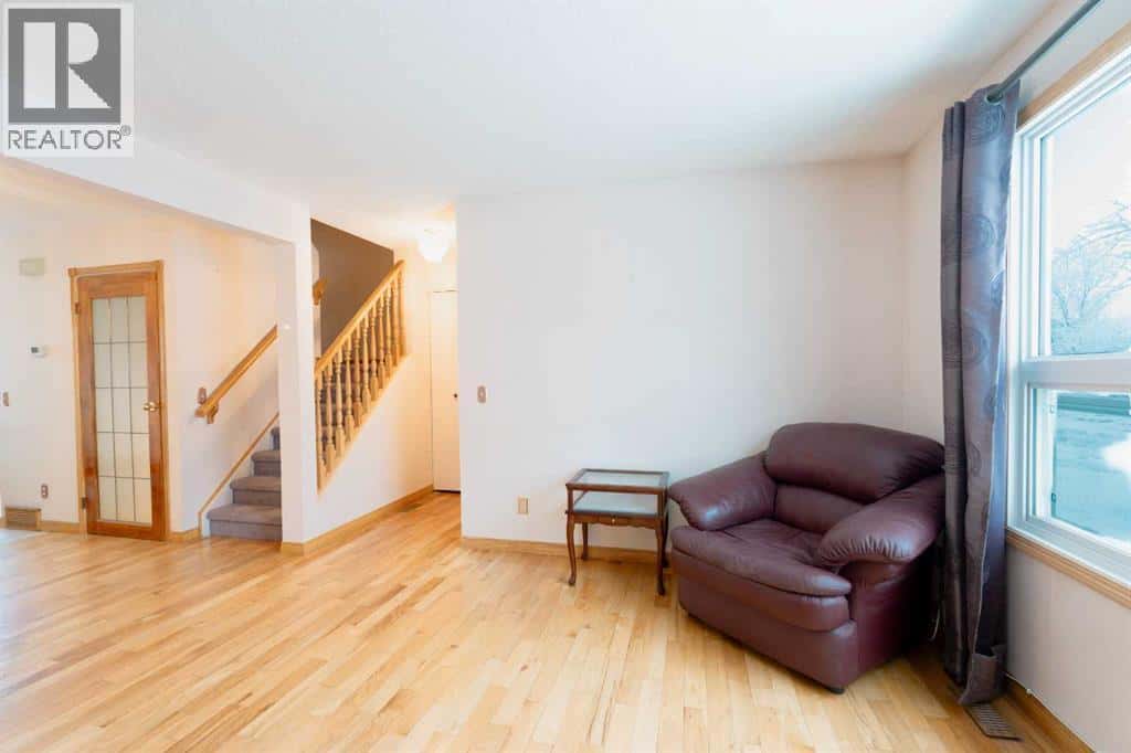 69, 4360 58 Street NE — Calgary, Alberta - Photo 5 of 16