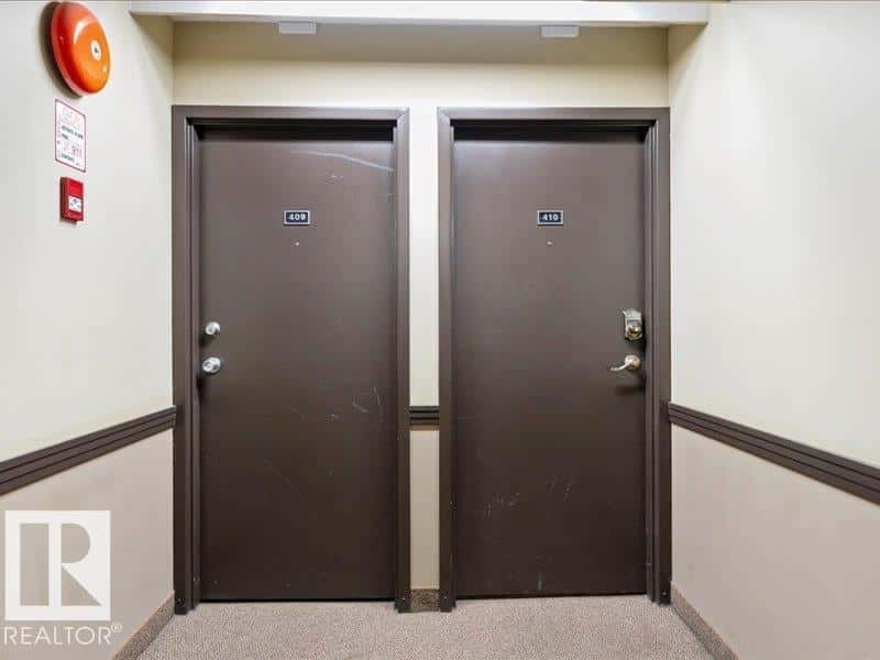 #409 10175 114 ST NW — Edmonton, Alberta - Photo 4 of 37