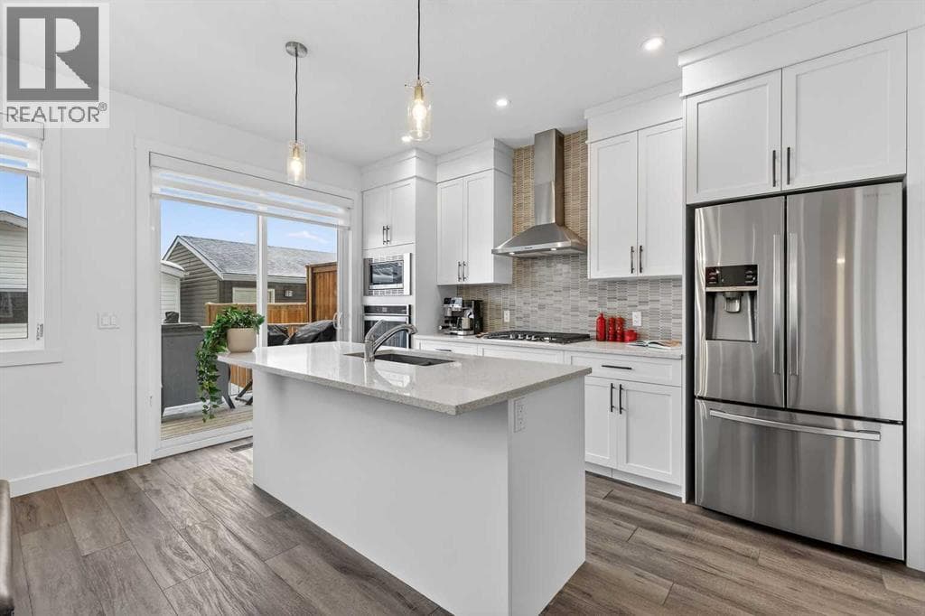 20525 Main Street SE — Calgary, Alberta - Main photo