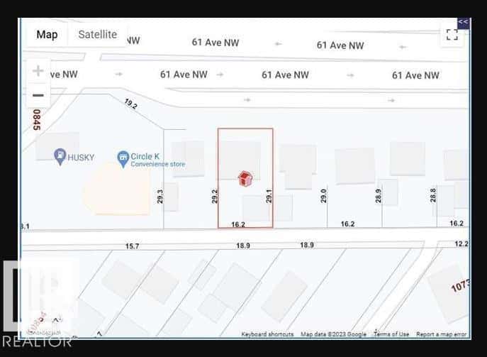 Edmonton — Edmonton - Photo 5 of 6