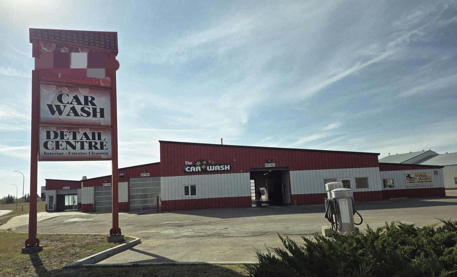 6201 43 St — Lloydminster - Photo 5 of 5