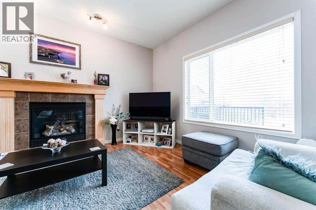 461 Boulder Creek Way SE — Langdon, Alberta - Photo 2 of 50