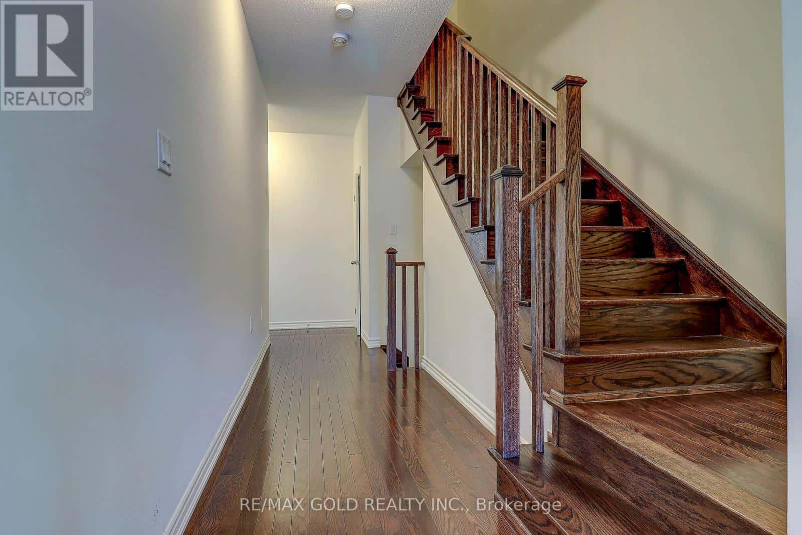 1222 REXTON DRIVE — Oshawa (Kedron), Ontario - Photo 4 of 36