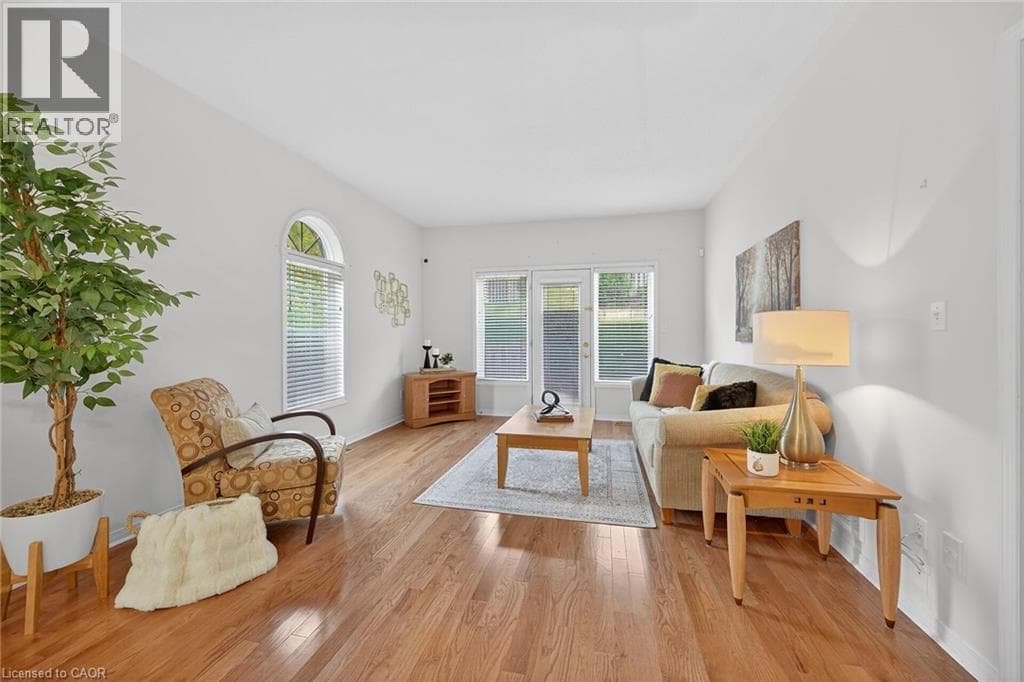 213 NASH Road S Unit# 33 — Hamilton, Ontario - Main photo