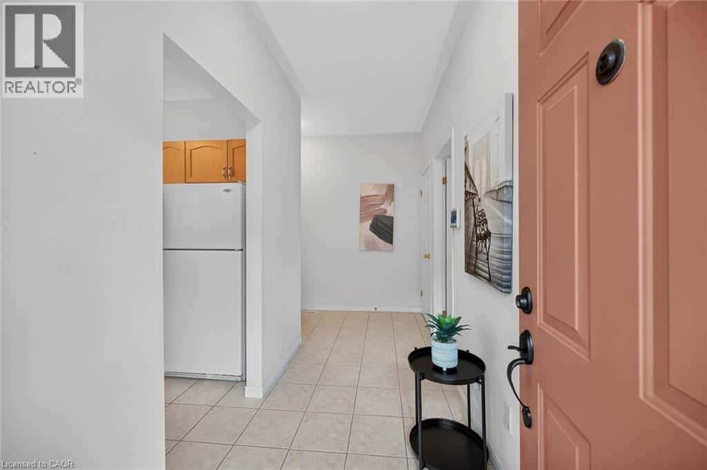 213 NASH Road S Unit# 33 — Hamilton, Ontario - Photo 5 of 40