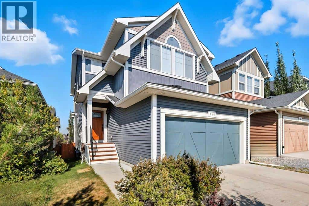 166 Fireside Bend — Cochrane, Alberta - Photo 3 of 37