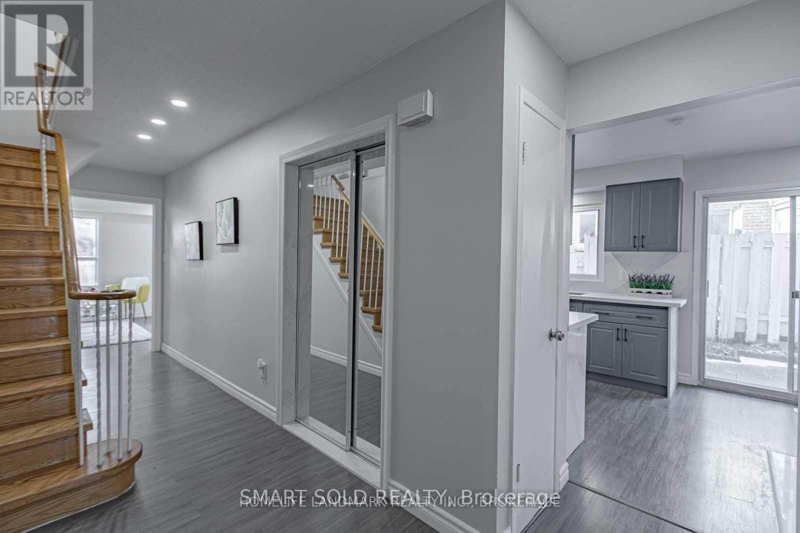 146 PLACENTIA BOULEVARD - Photo 4 of 35, Toronto (Agincourt North), Ontario