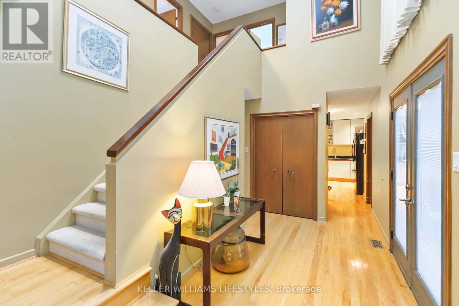 3 SHAVIAN COURT — London North (North A), Ontario - Photo 5 of 48