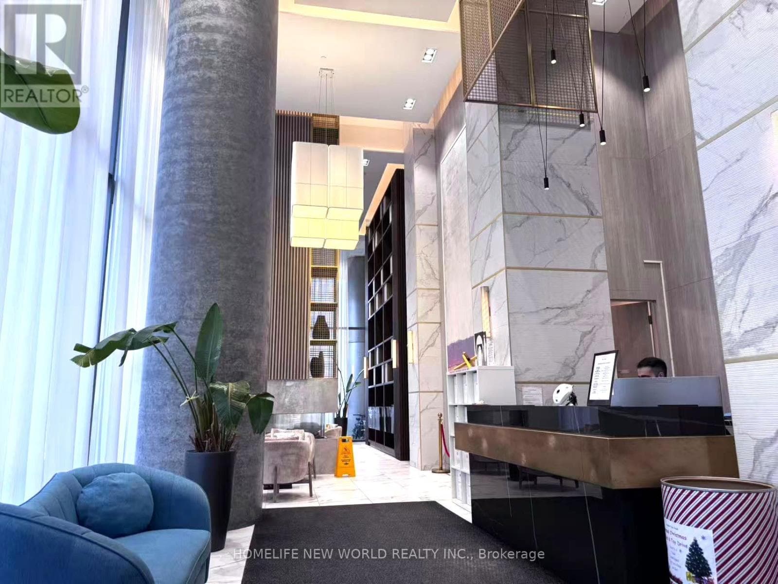 608 - 950 PORTAGE PARKWAY — Vaughan (Vaughan Corporate Centre), Ontario - Main photo