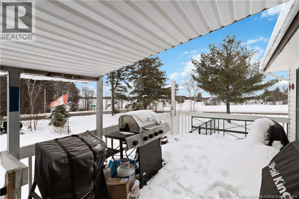 699 De La Prairie Road — Richibouctou-Village, New Brunswick - Photo 5 of 50