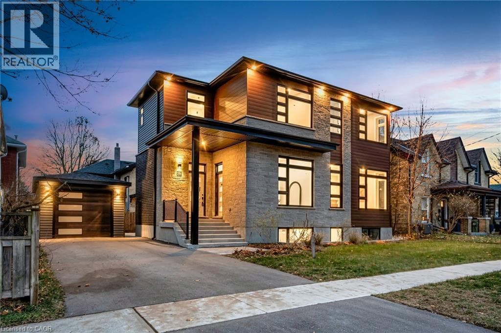 28 NORWICH Street W — Guelph, Ontario - Main photo