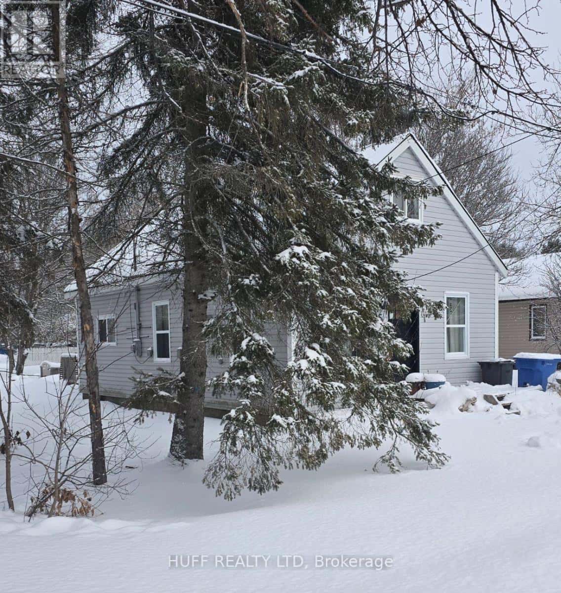 15 EIGHTH AVENUE — Englehart, Ontario - Photo 3 of 21