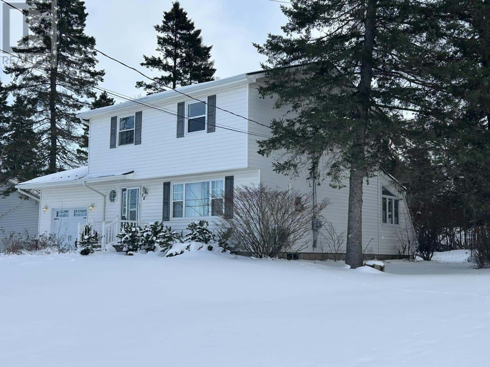 26 OAKWOOD Drive — Truro Heights, Nova Scotia - Photo 2 of 30