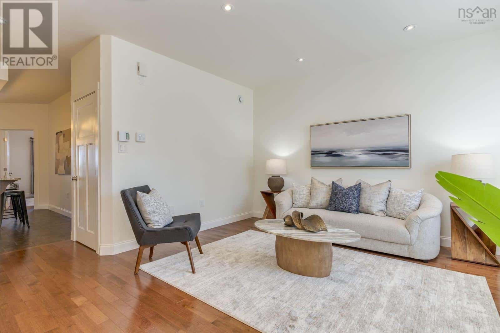 10 Cabernet Court — Timberlea, Nova Scotia - Photo 3 of 36