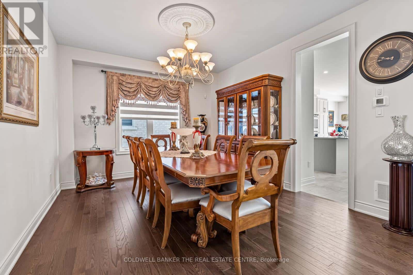 28 BELLFLOWER CRESCENT — Adjala-Tosorontio (Colgan), Ontario - Photo 4 of 37