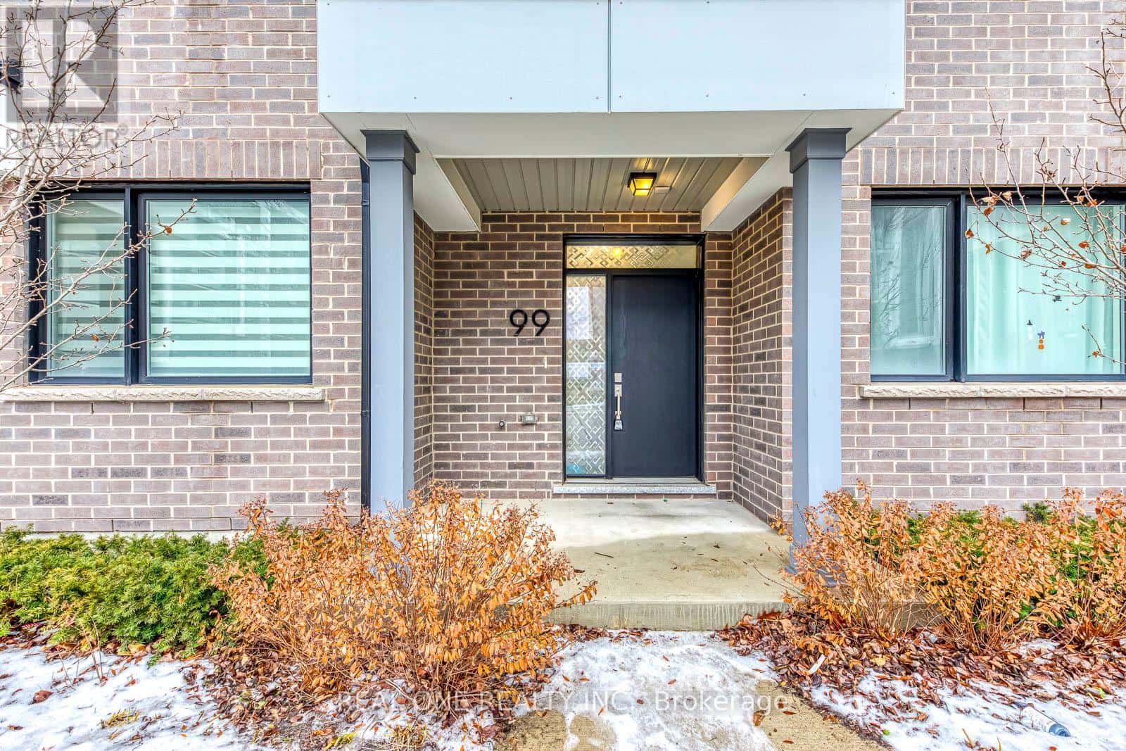 99 GROVEWOOD COMMON — Oakville (GO Glenorchy), Ontario - Photo 4 of 45