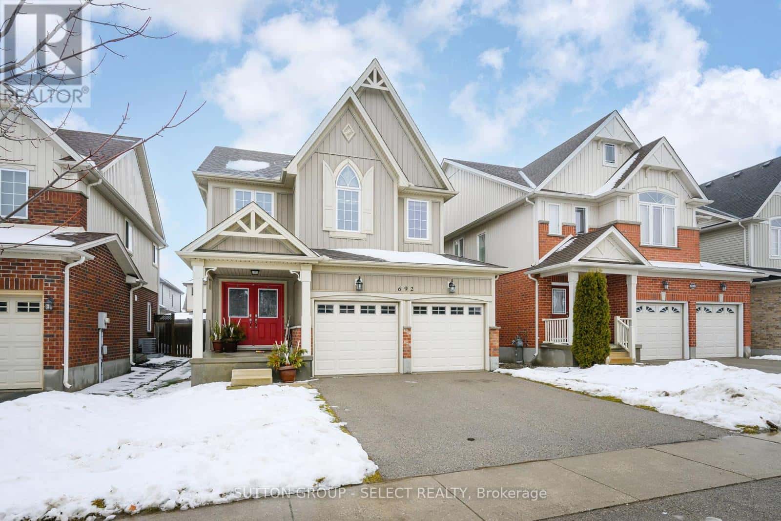 692 KILLARNEY ROAD — London North (North D), Ontario - Photo 4 of 44