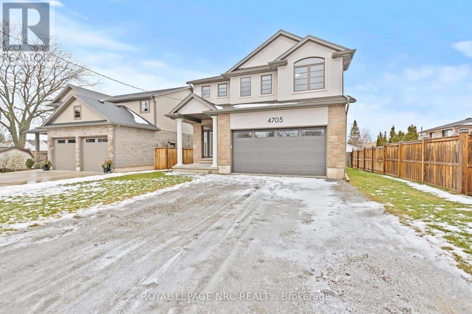 4705 LEE AVENUE — Niagara Falls (Ascot), Ontario - Photo 3 of 38