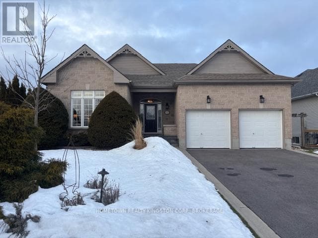 52 GLENORA DRIVE — Loyalist (Bath), Ontario - Main photo