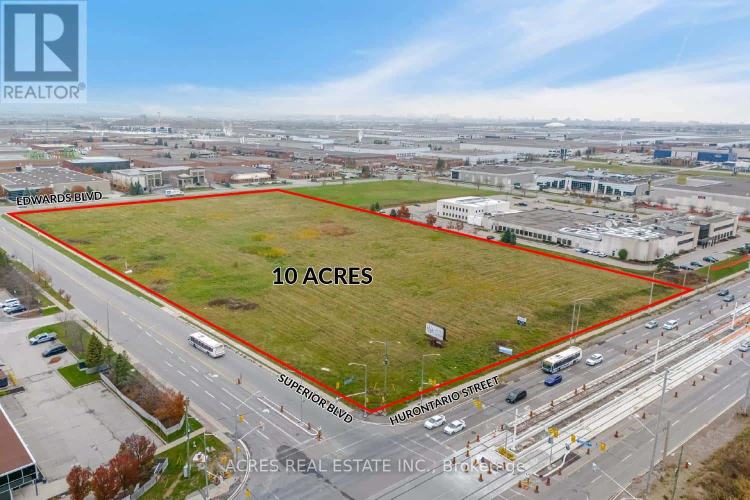 70 Superior Boulevard