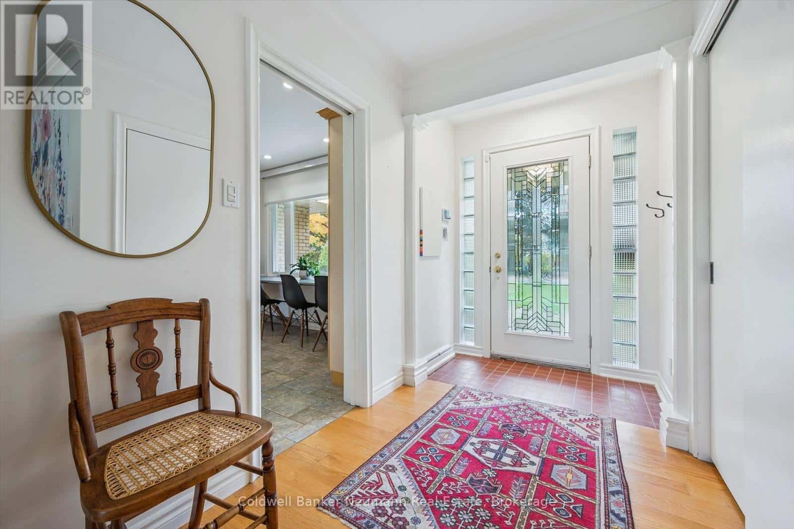 36 HARCOURT DRIVE — Guelph (Dovercliffe Park/Old University), Ontario - Photo 2 of 46