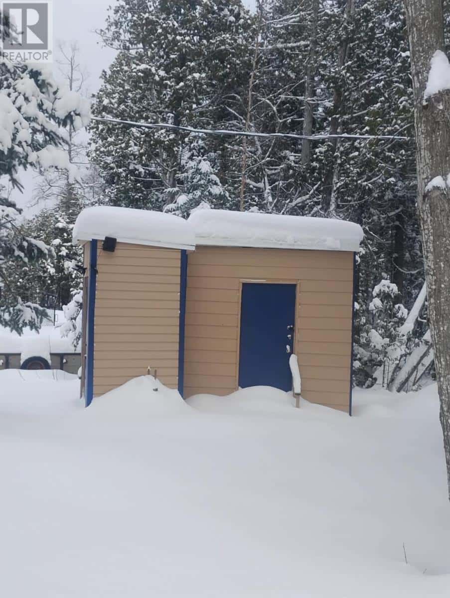 328 Mission RD — Goulais River, Ontario - Photo 4 of 30