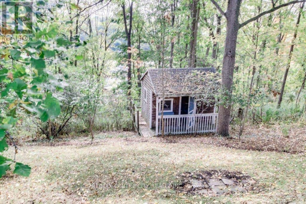 26 SYMPHONY COURT — Central Elgin (Lynhurst), Ontario - Photo 5 of 29