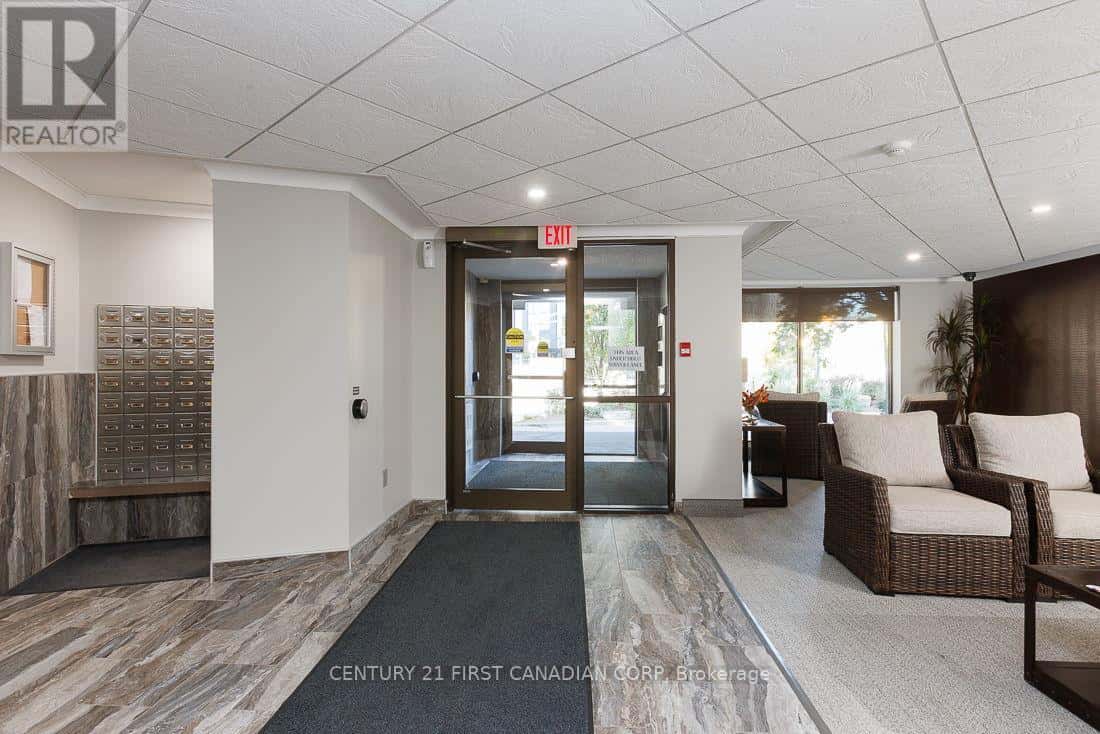 503 - 500 TALBOT STREET — London East (East F), Ontario - Photo 5 of 38