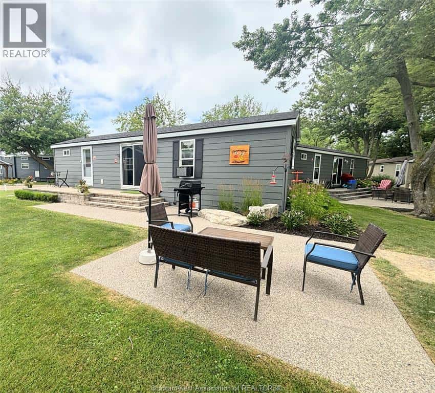 981 County Rd 2 ROAD Unit# 501 — Lakeshore, Ontario - Photo 2 of 11