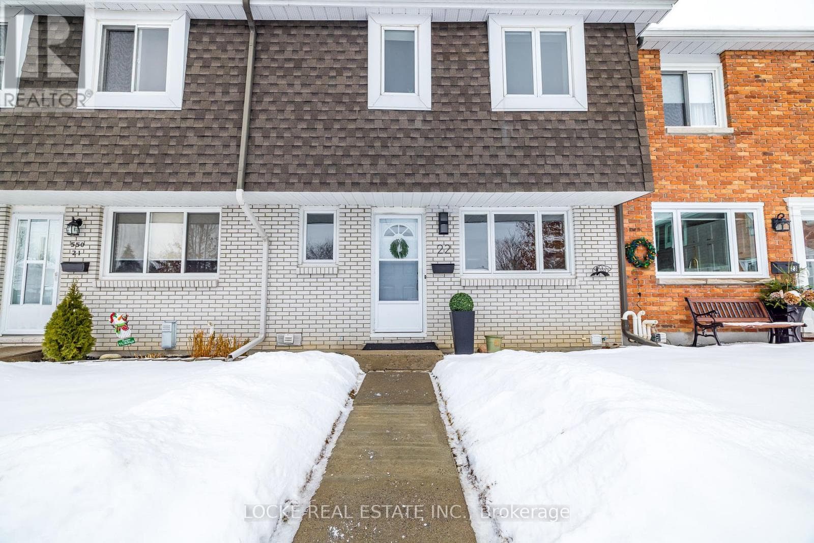 22 - 550 STRABY AVENUE — Ottawa, Ontario - Main photo