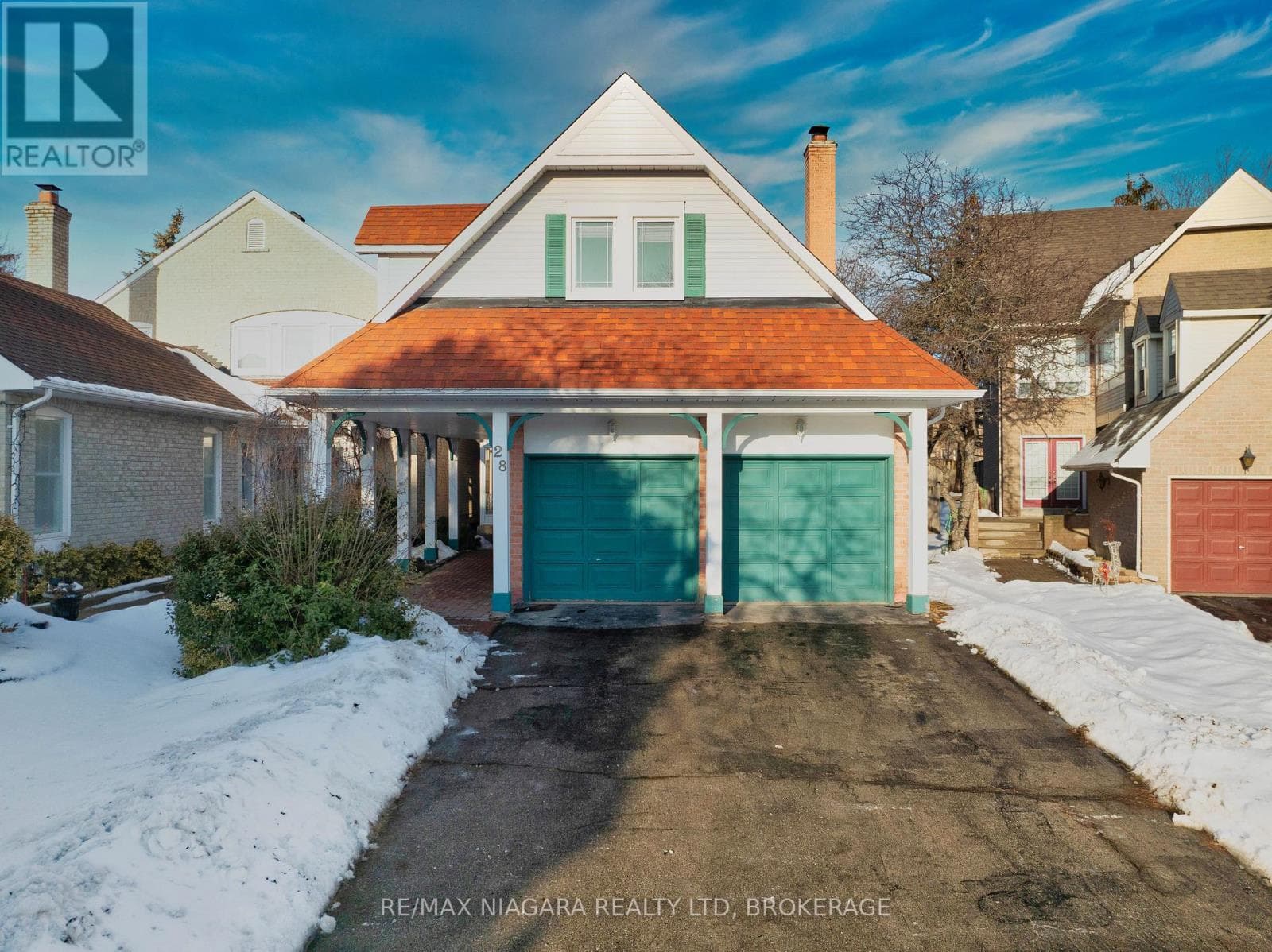 28 ROSEMEAD CLOSE — Markham (Unionville), Ontario - Main photo