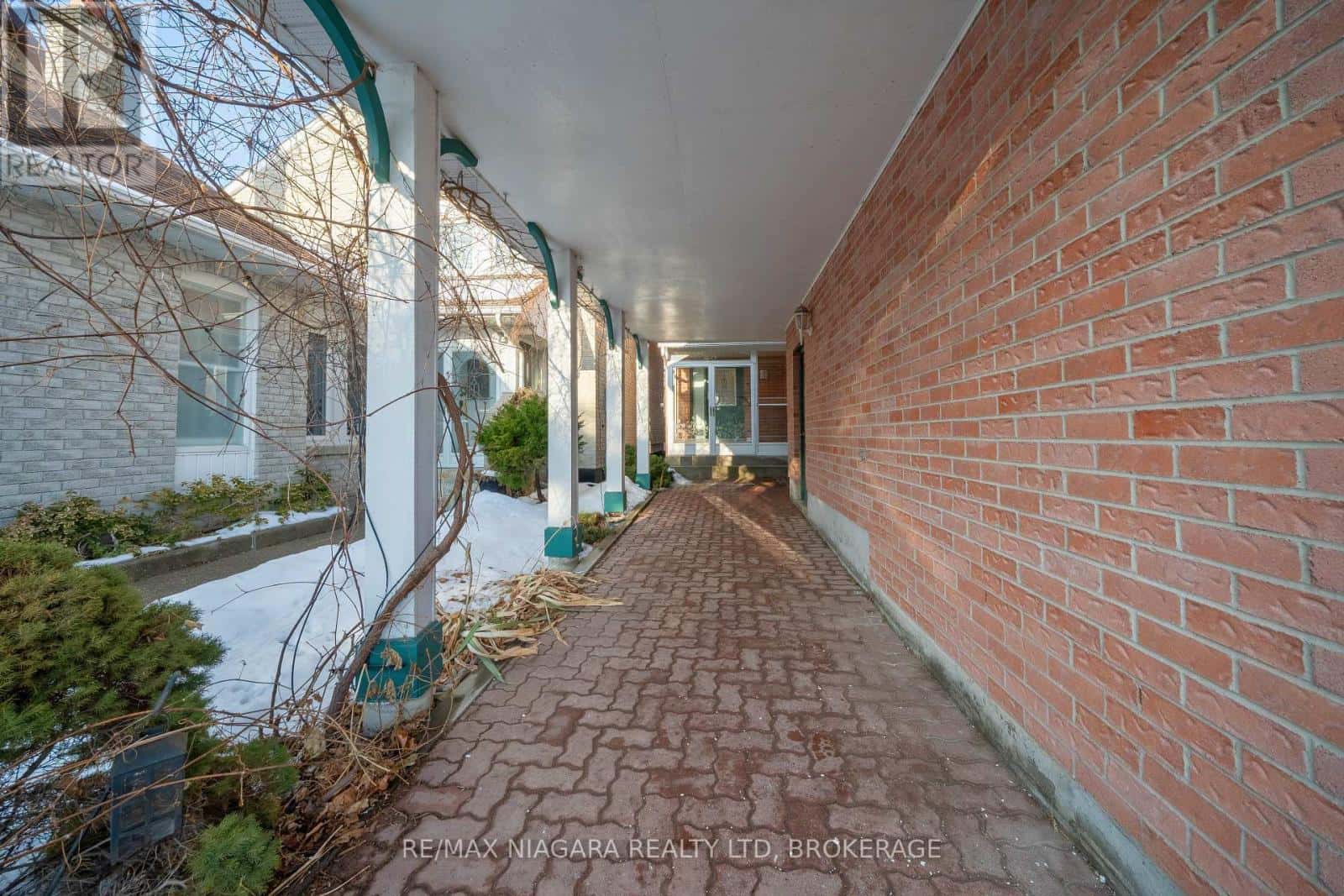 28 ROSEMEAD CLOSE — Markham (Unionville), Ontario - Photo 4 of 50