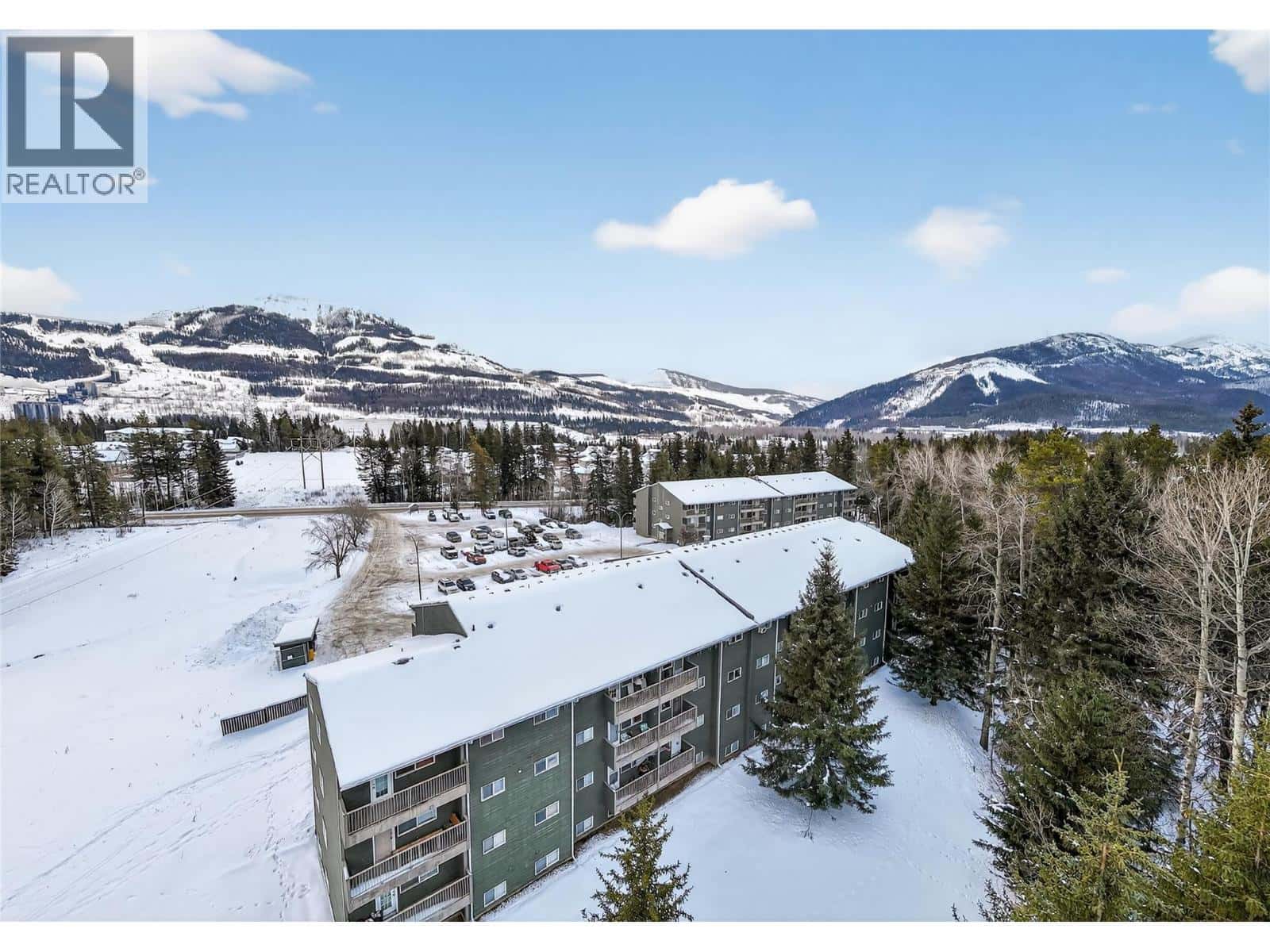 1299 Ponderosa Drive Unit# 304A — Sparwood, British Columbia - Photo 4 of 38