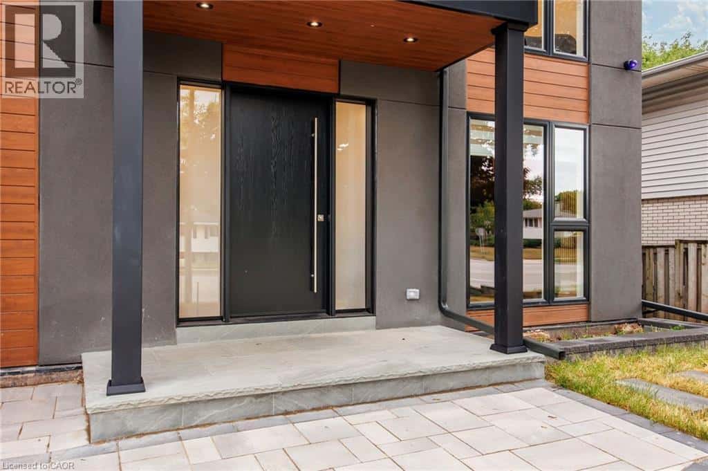 584 WALKERS Line — Burlington, Ontario - Photo 3 of 48