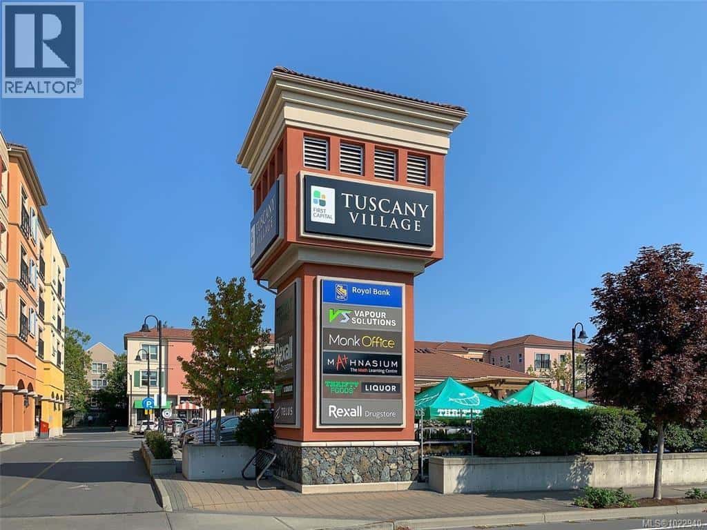 210 1620 McKenzie Ave — Saanich, British Columbia - Photo 3 of 25