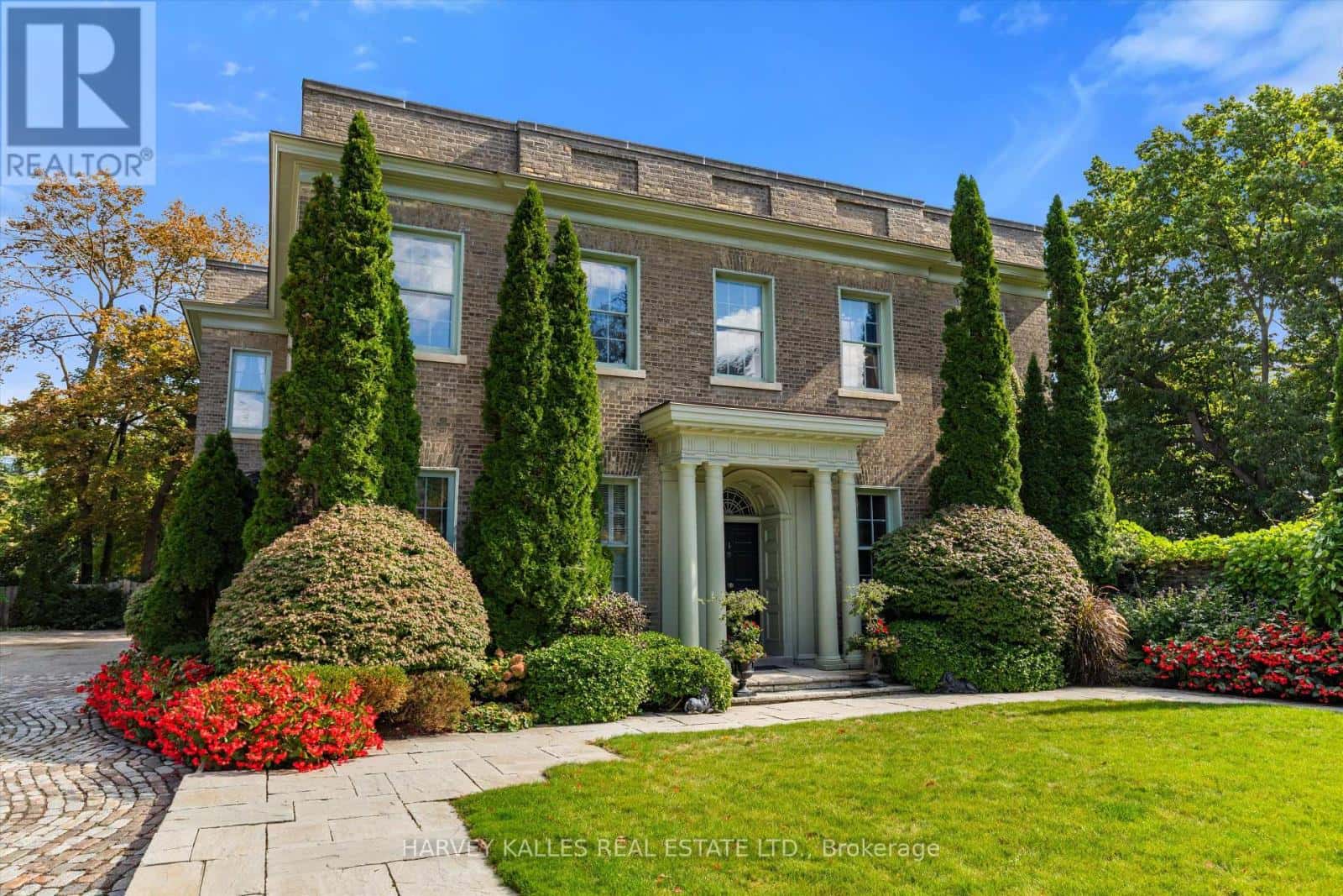 1 EDMUND GATE — Toronto (Casa Loma), Ontario - Photo 4 of 45