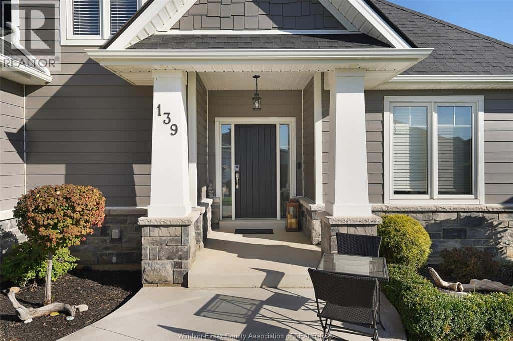 139 Blue Jay CRESCENT — Kingsville, Ontario - Photo 5 of 48