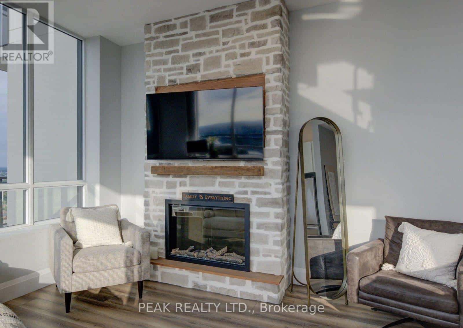 2908 - 60 CHARLES STREET W — Kitchener, Ontario - Photo 5 of 35