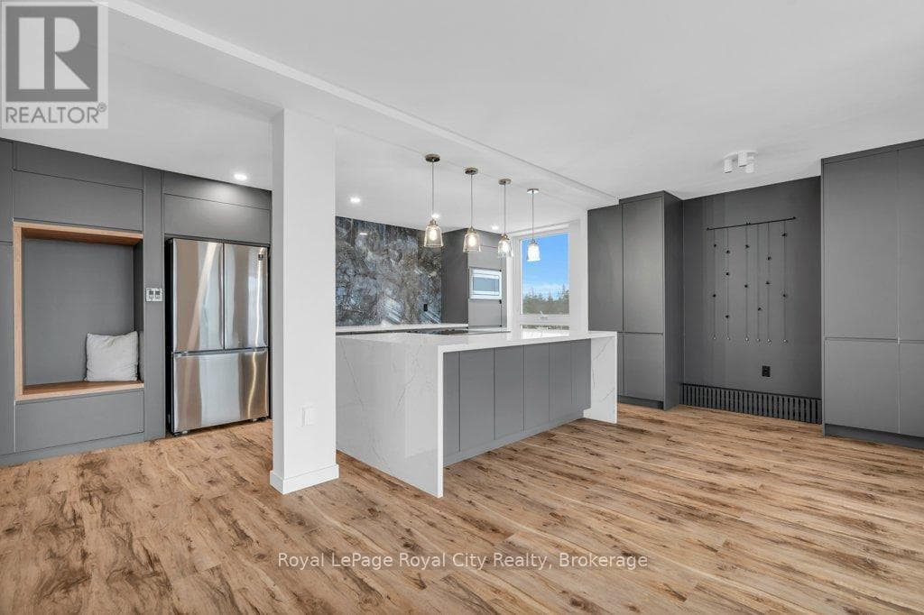 511 - 19 WOODLAWN ROAD E — Guelph (Riverside Park), Ontario - Main photo