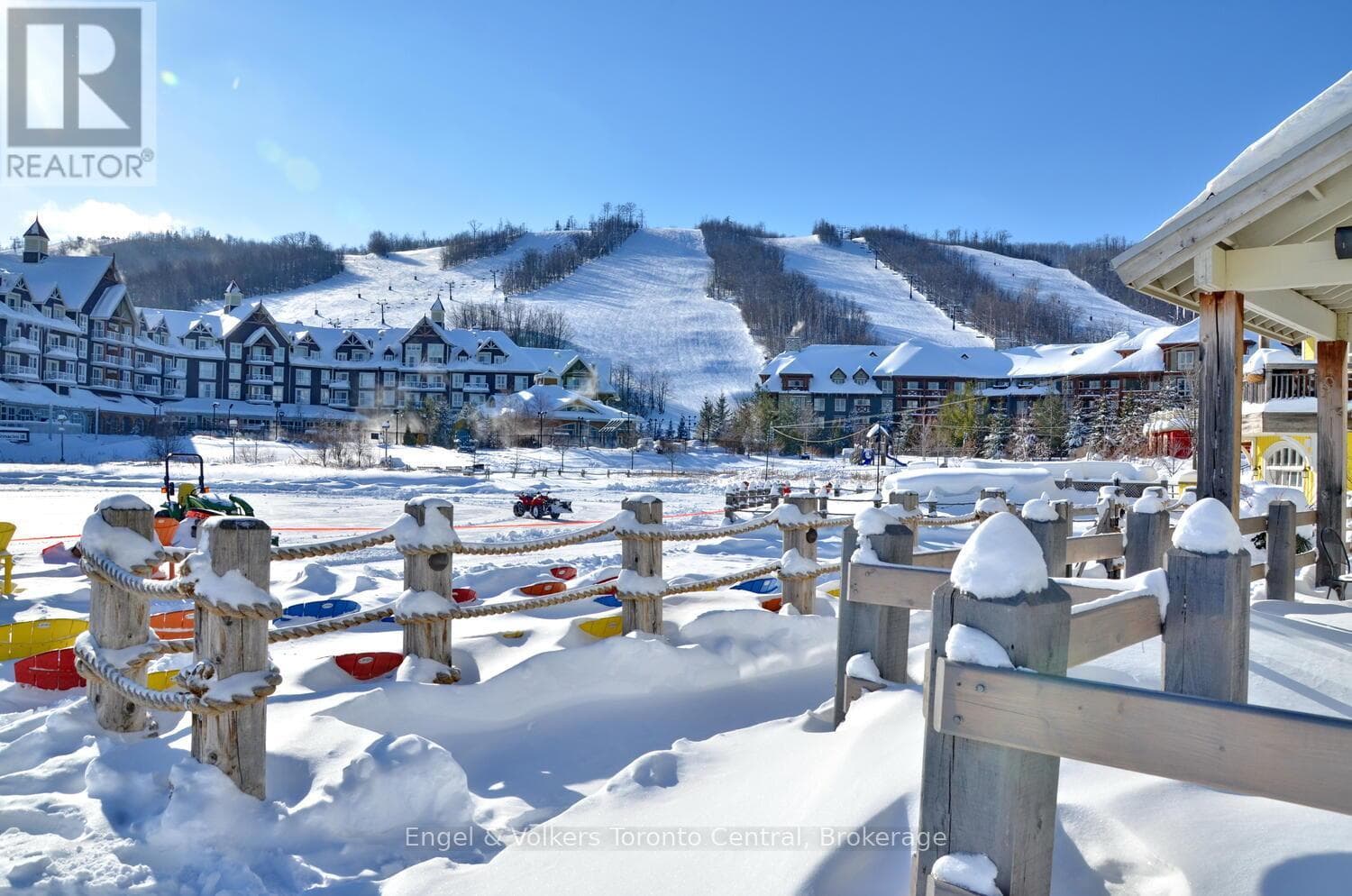 121 - 169 JOZO WEIDER BOULEVARD — Blue Mountains, Ontario - Main photo