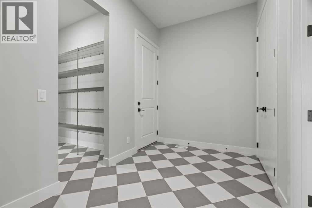 137 Waters Edge Drive — Heritage Pointe, Alberta - Photo 5 of 50