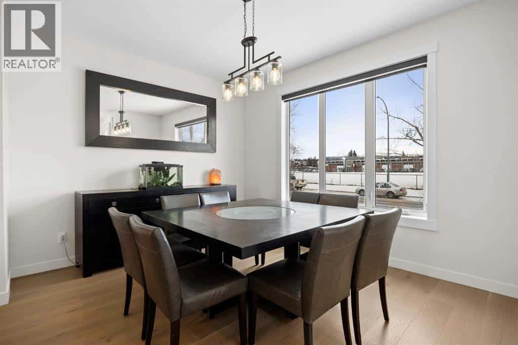 4635 79 Street NW — Calgary, Alberta - Photo 5 of 47