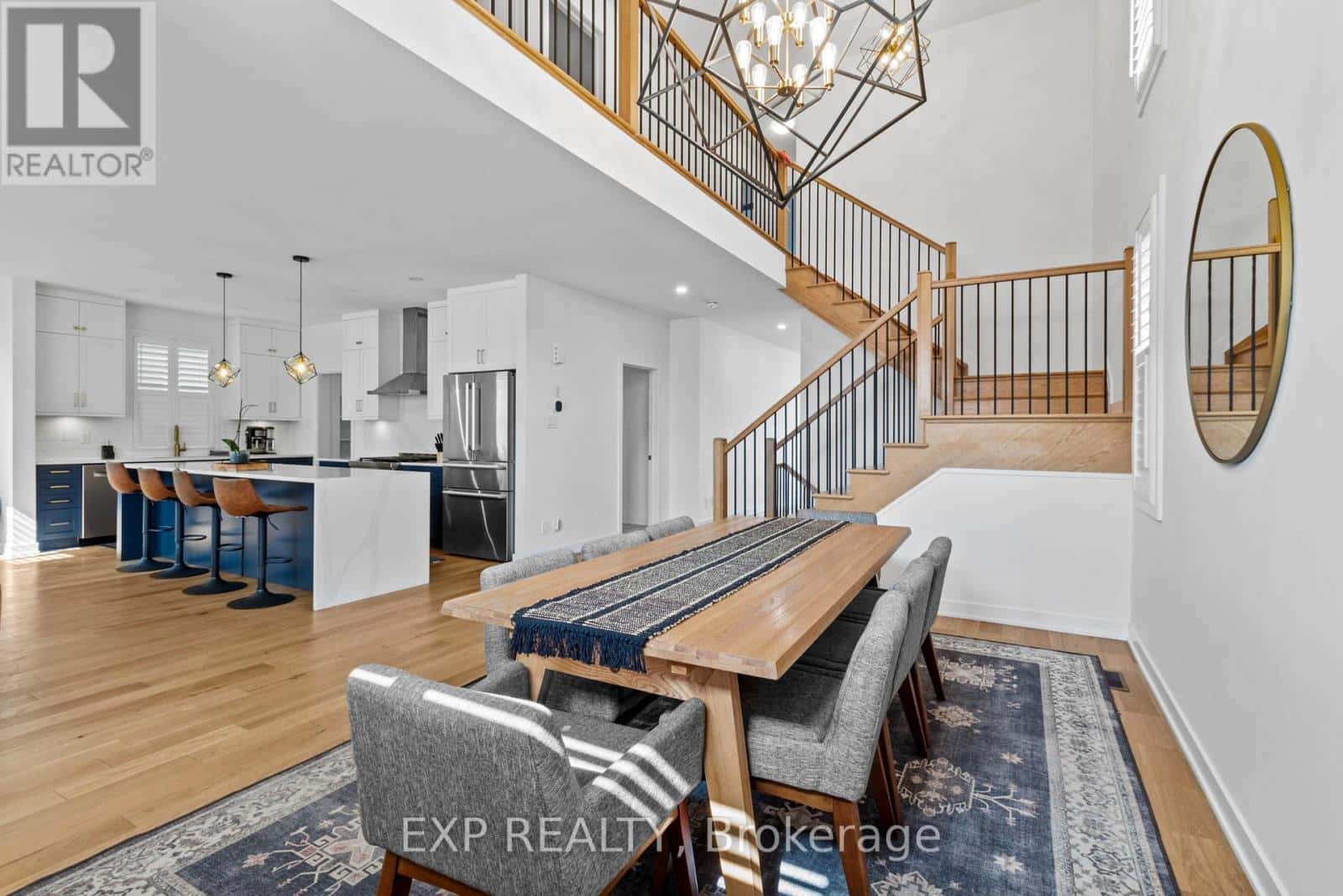 4556 KELLY FARM DRIVE — Ottawa, Ontario - Photo 5 of 37