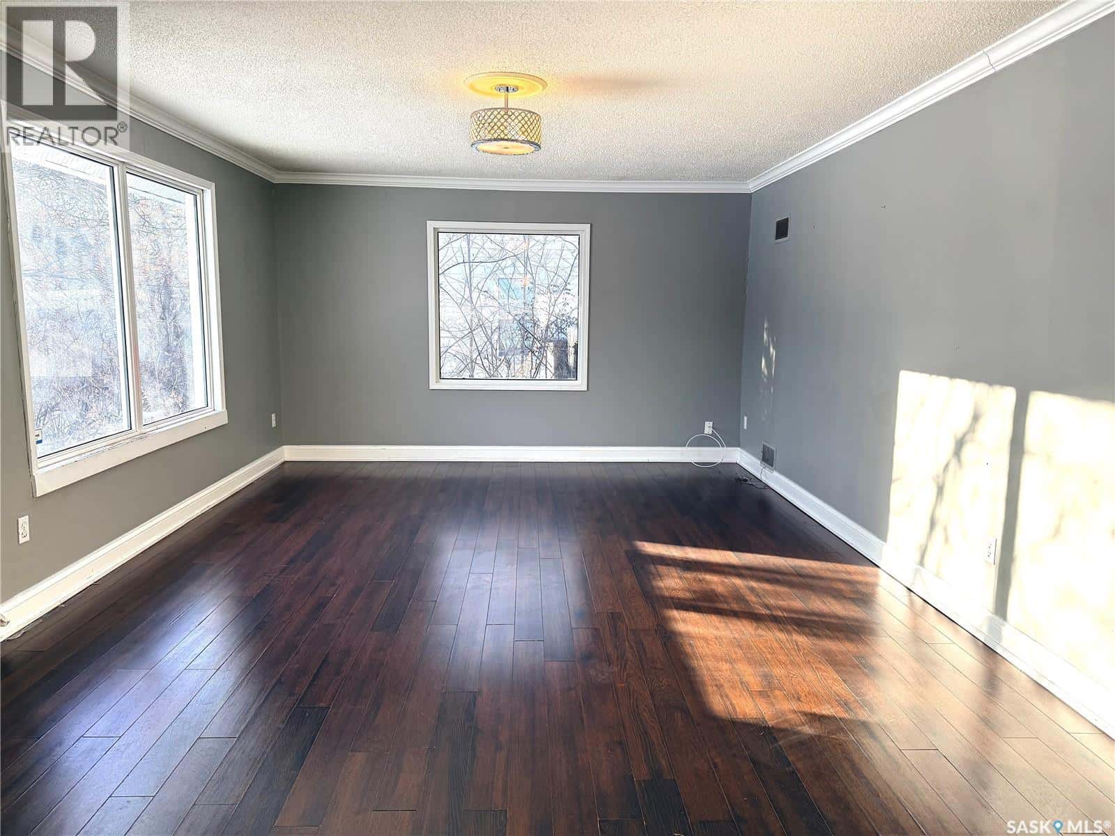 208 Forget STREET — Stoughton, Saskatchewan - Photo 5 of 43