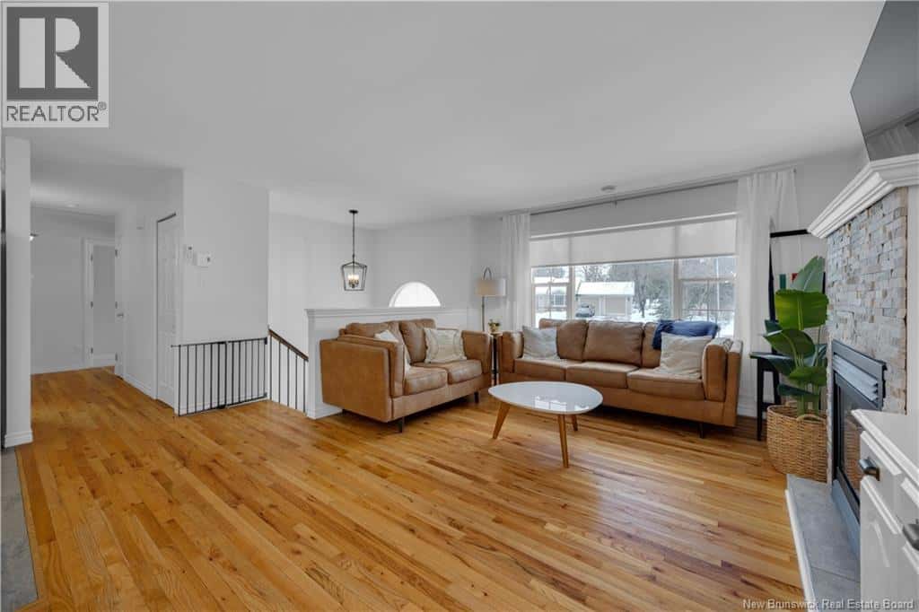 2 Tagish Road — Quispamsis, New Brunswick - Photo 5 of 38