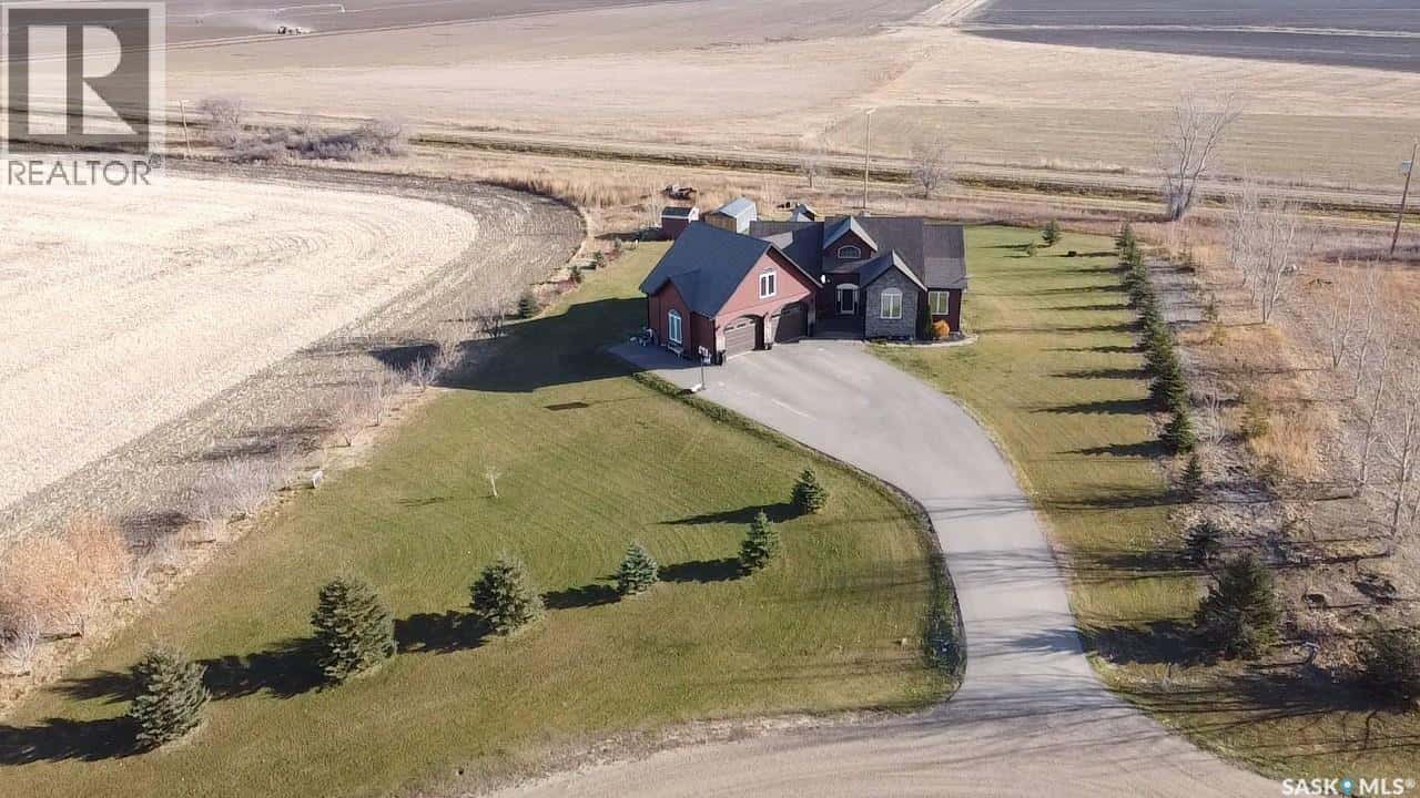 219 Carriage DRIVE — Rudy Rm No. 284, Saskatchewan - Photo 2 of 48