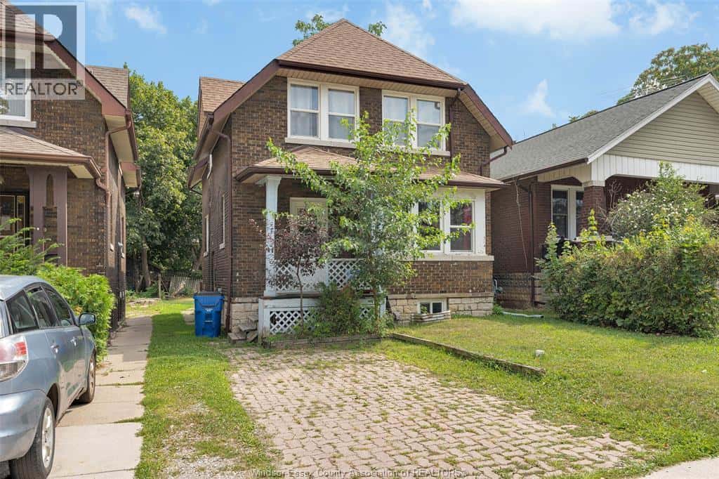 466 RANKIN AVENUE — Windsor, Ontario - Photo 2 of 29