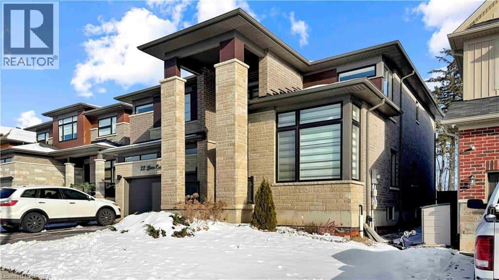 22 LORNE CARD Drive — Paris, Ontario - Photo 3 of 35