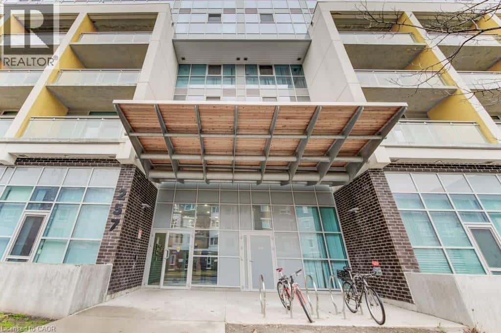 257 HEMLOCK Street Unit# 217 — Waterloo, Ontario - Photo 4 of 26
